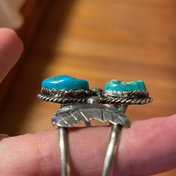 Old Pawn Large Two Turquoise Stone Sterling Cuff Beautiful! - Picture 11 of 11